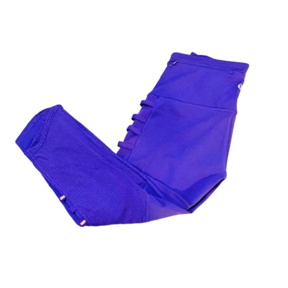 Lululemon Athletica Capri Leggings Purple ☮️💜